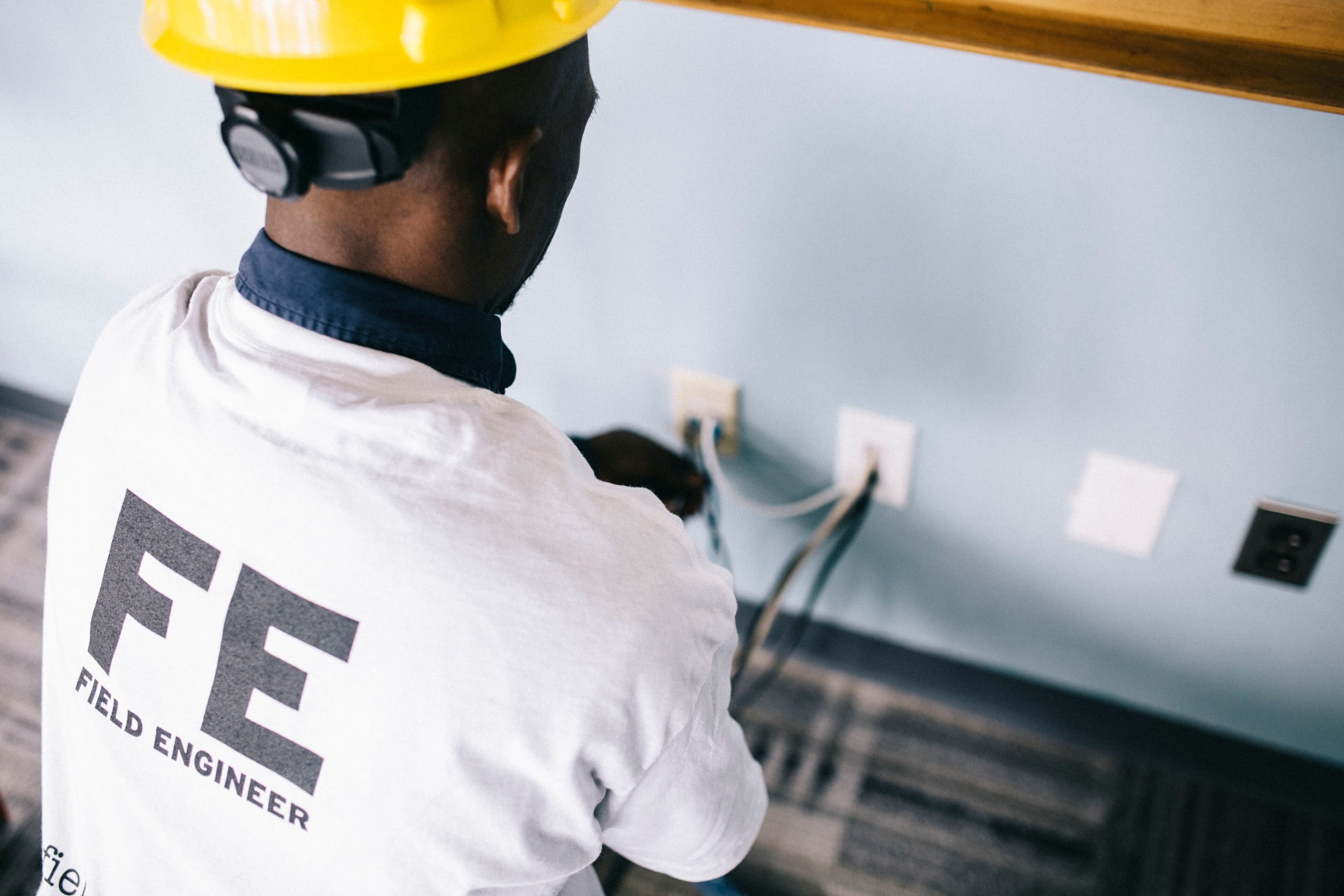 Electrical work by Voltline