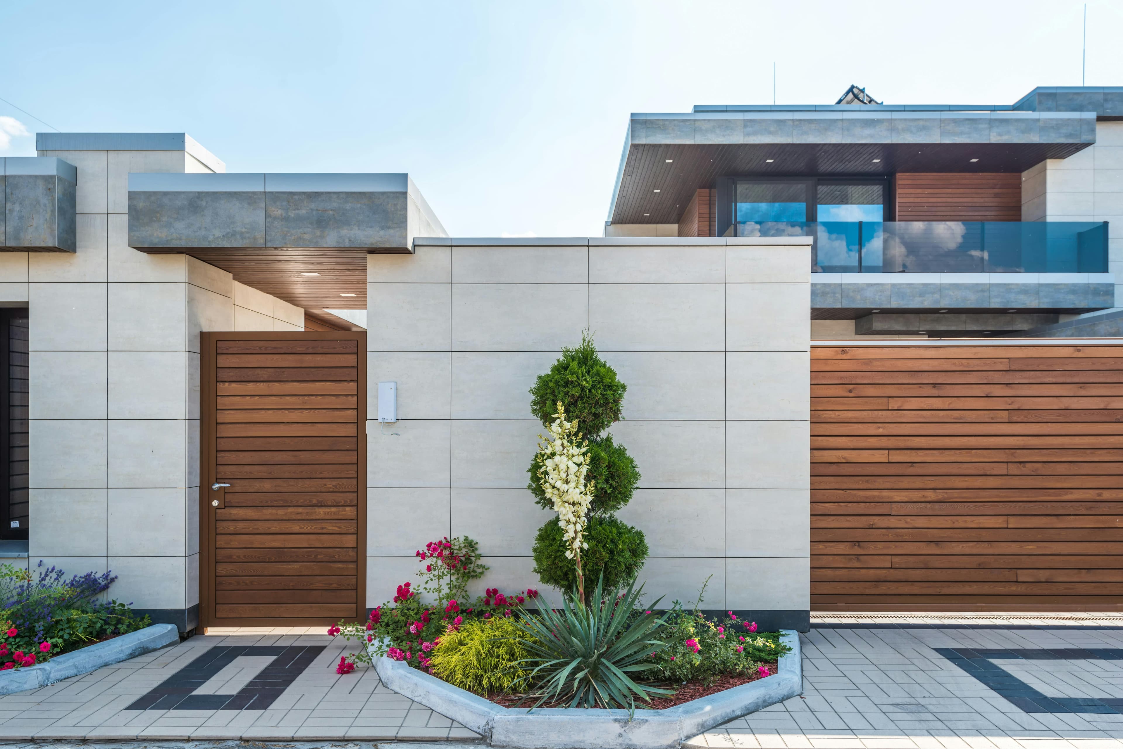 Completed landscape project by Thornhill & Vine