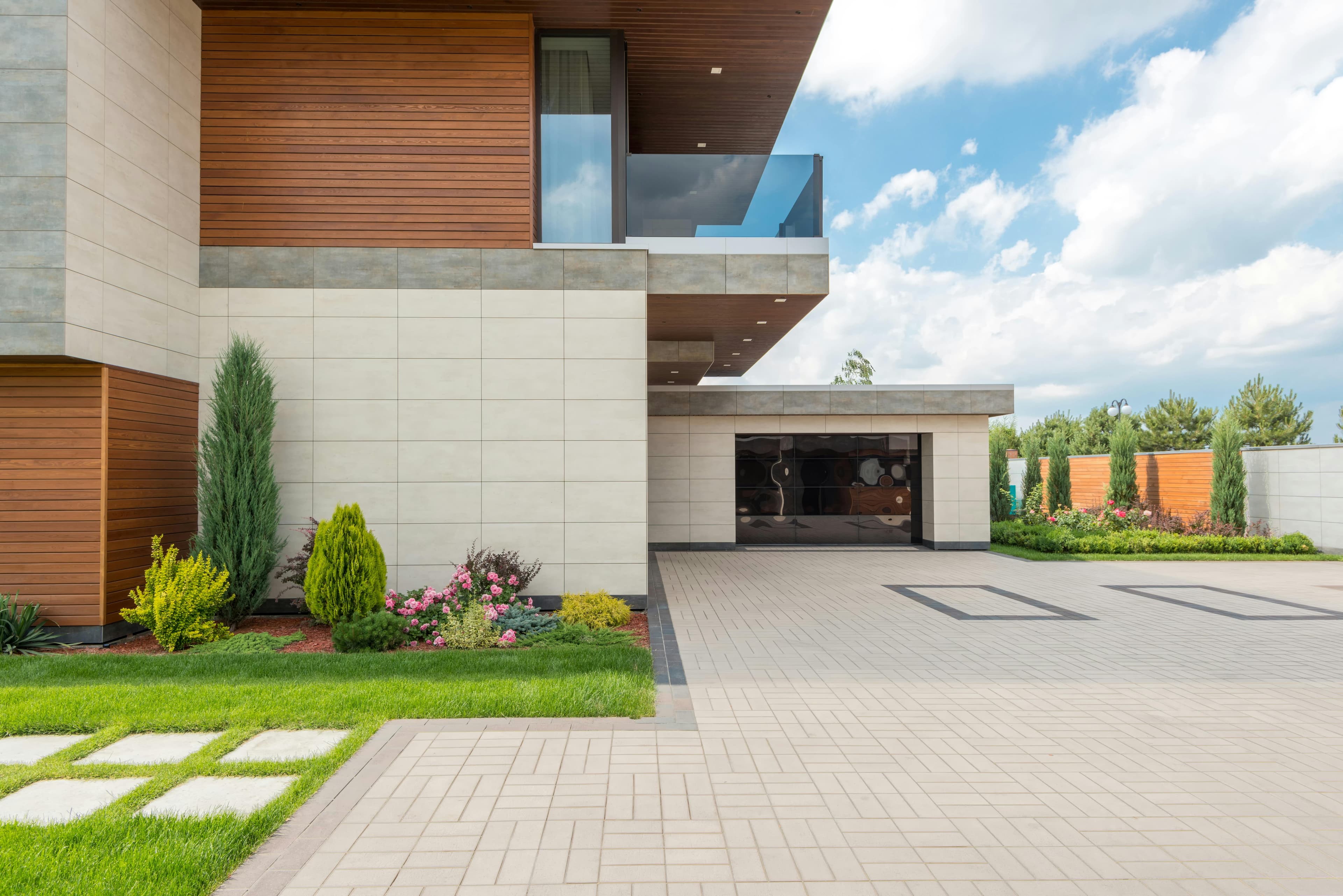 Completed landscape project by Thornhill & Vine